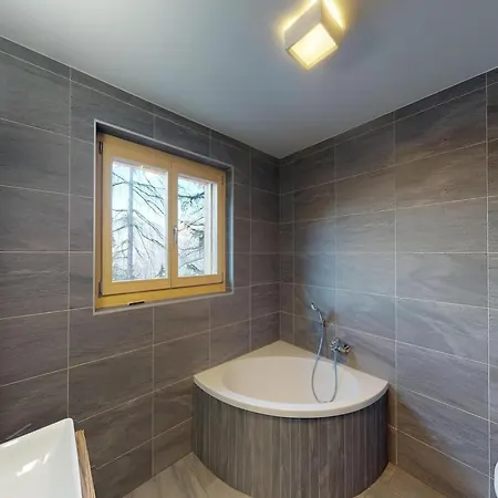 Apartment 5-bedroom In Veysonnaz