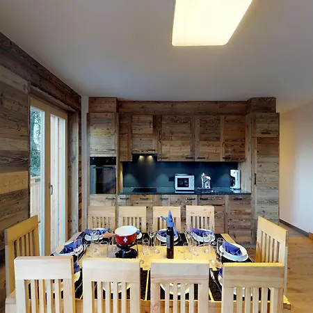 5-bedroom In